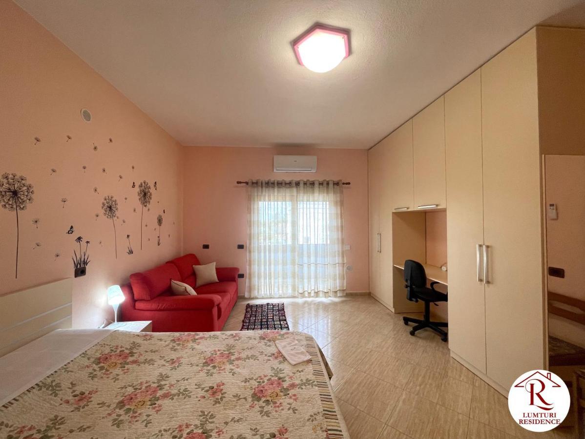 Апартаменты Lumturi Resident Дуррес Экстерьер фото